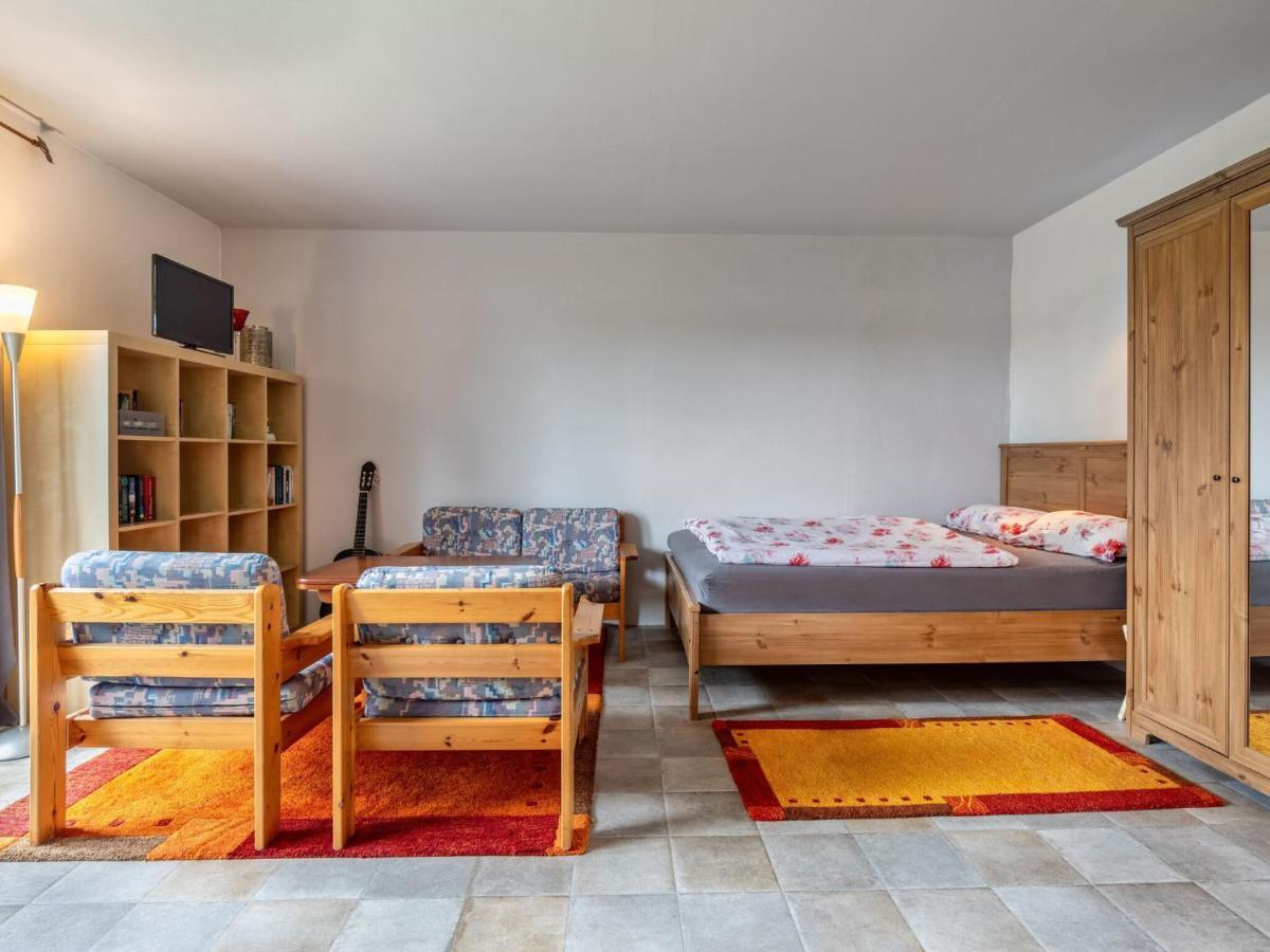 Snug Holiday Home In Divitz Spoldershagen Near Skydiving Kültér fotó